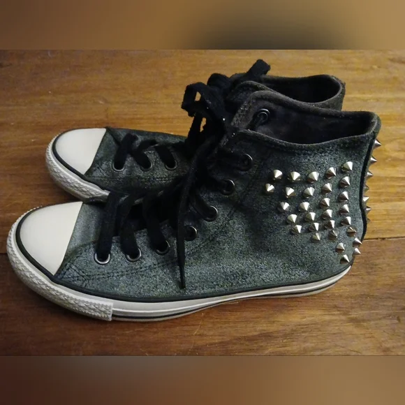 Converse All Star Sneakers Silver Collar Studs High Top Size US UK Clean